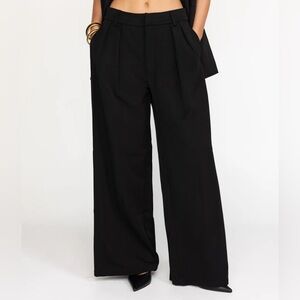 NWT Charcoal Rhiann Pants (Black)